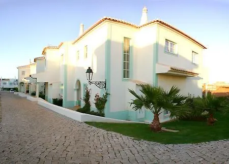 Quinta Da Floresta – Santo António Villas, Golf&spa Resort