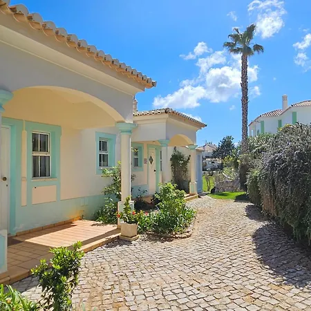 Quinta Da Floresta – Santo António Villas, Golf&spa Resort