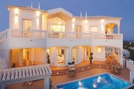 Quinta Da Floresta – Santo António Villas, Golf&spa Resort 4*