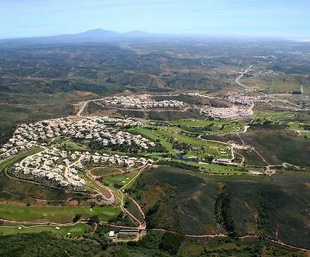 Quinta Da Floresta – Santo António Villas, Golf&spa 4* Budens