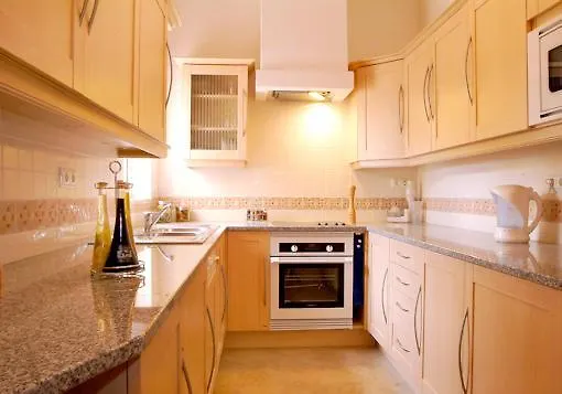 キンタ ダ フロレスタ サント アントーニオ ゴルフ＆スパ リゾート ブデンス