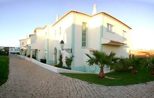 キンタ ダ フロレスタ サント アントーニオ ゴルフ＆スパ リゾート