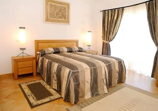 キンタ ダ フロレスタ サント アントーニオ ゴルフ＆スパ 4*