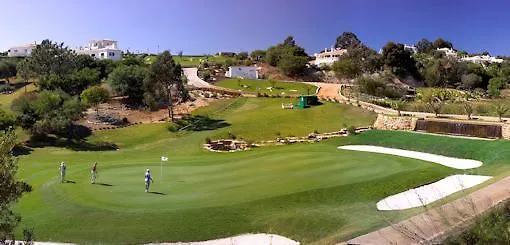 リゾート キンタ ダ フロレスタ サント アントーニオ ゴルフ＆スパ ブデンス