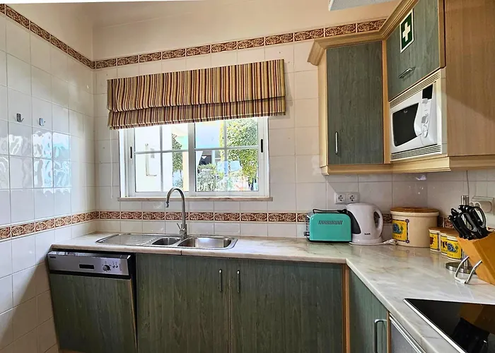 キンタ ダ フロレスタ サント アントーニオ ゴルフ＆スパ リゾート ブデンス