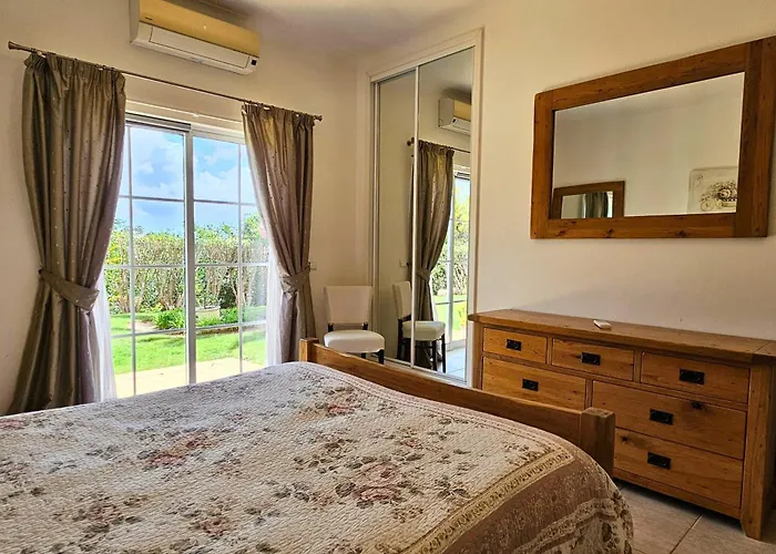 リゾート キンタ ダ フロレスタ サント アントーニオ ゴルフ＆スパ ブデンス