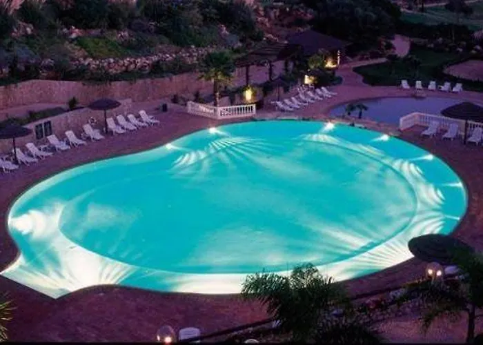 キンタ ダ フロレスタ サント アントーニオ ゴルフ＆スパ リゾート 4*