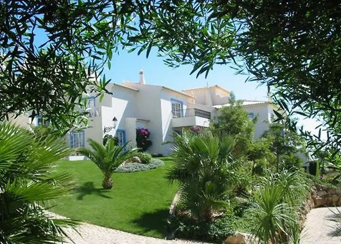 キンタ ダ フロレスタ サント アントーニオ ゴルフ＆スパ 4*