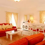 Quinta Da Floresta - Santo Antonio Villas, Golf & 4*