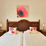 Quinta Da Floresta – Santo António Villas, Golf&spa 4*