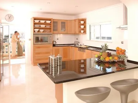 Θέρετρο Quinta Da Floresta - Santo Antonio Villas, Golf &