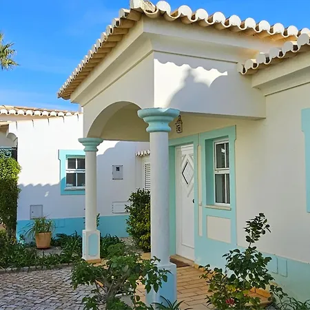 Feriested Quinta Da Floresta - Santo Antonio Villas, Golf & Budens