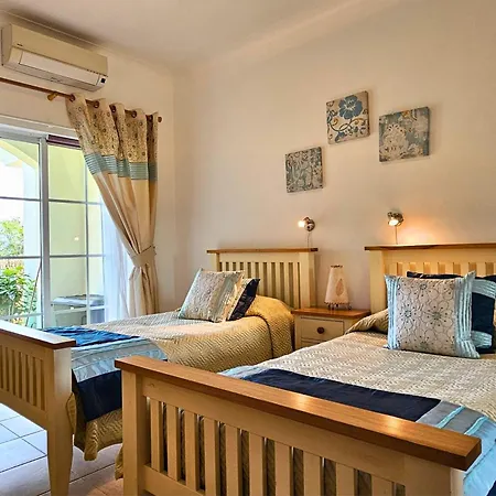 Quinta Da Floresta - Santo Antonio Villas, Golf &